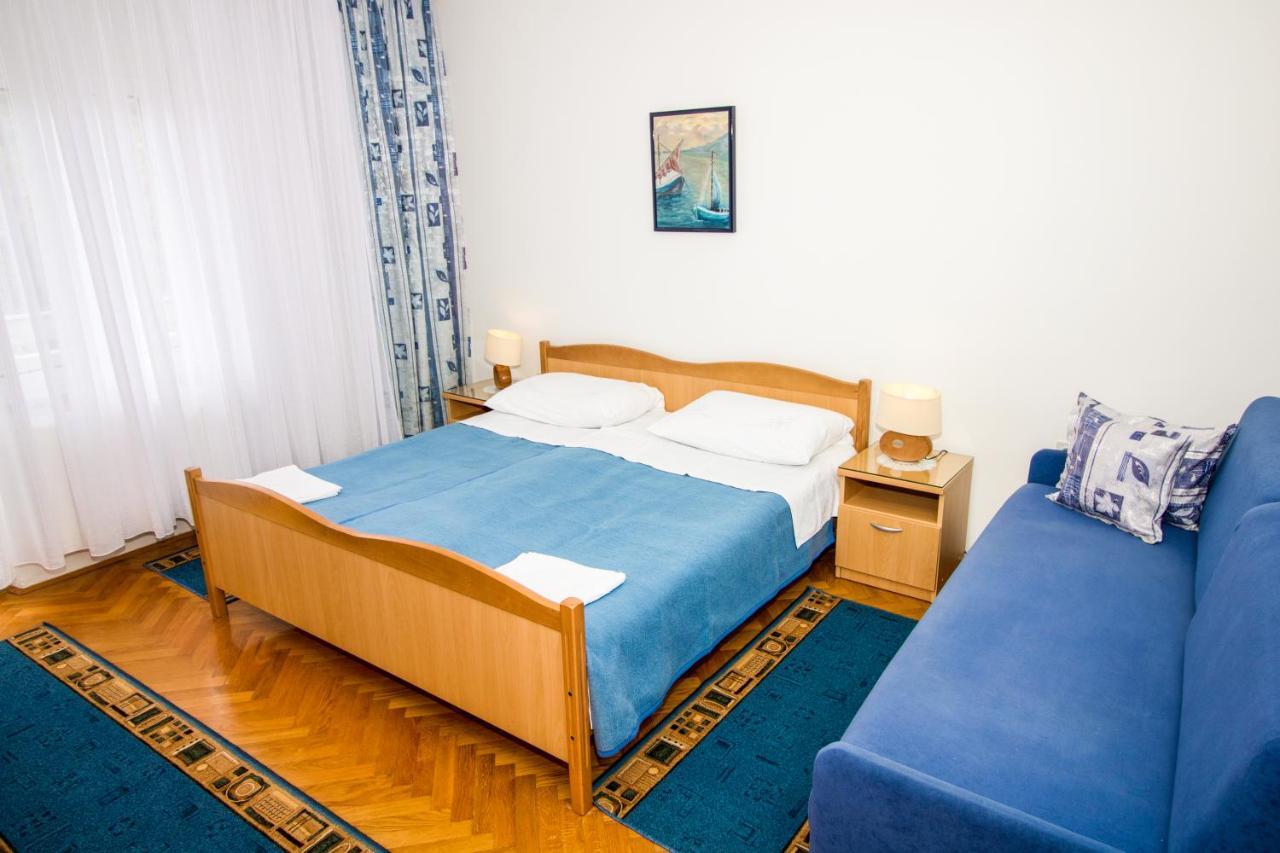 Rooms & Apartment Albina Baška Extérieur photo